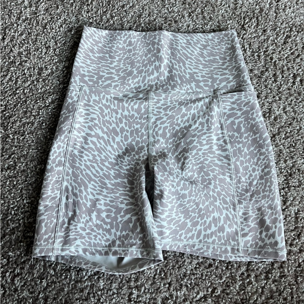 Vuori Biker Shorts Salt Blurred Torrent XS
